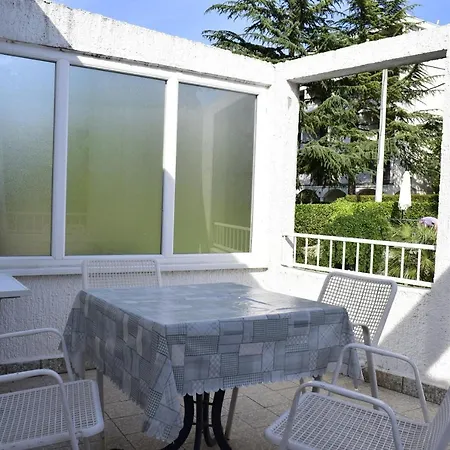 Apartamento Monty *