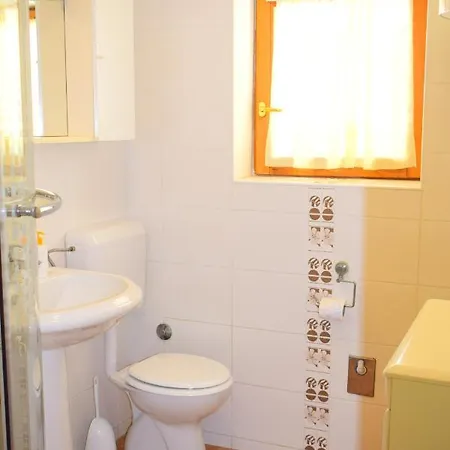 Apartamento Monty Malinska