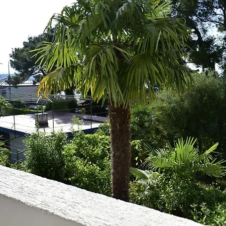 Monty Apartman Malinska